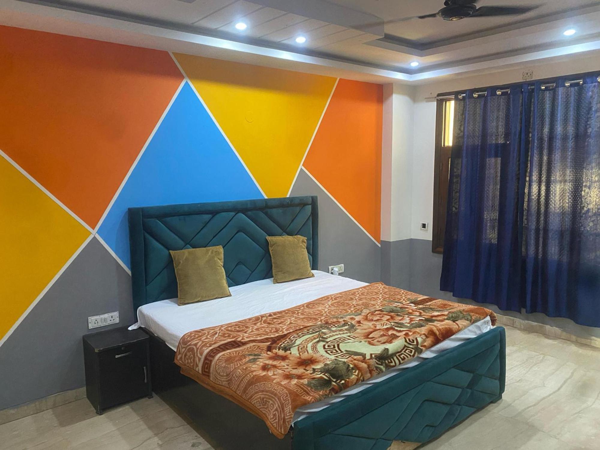 Pari Residency 4* New Delhi